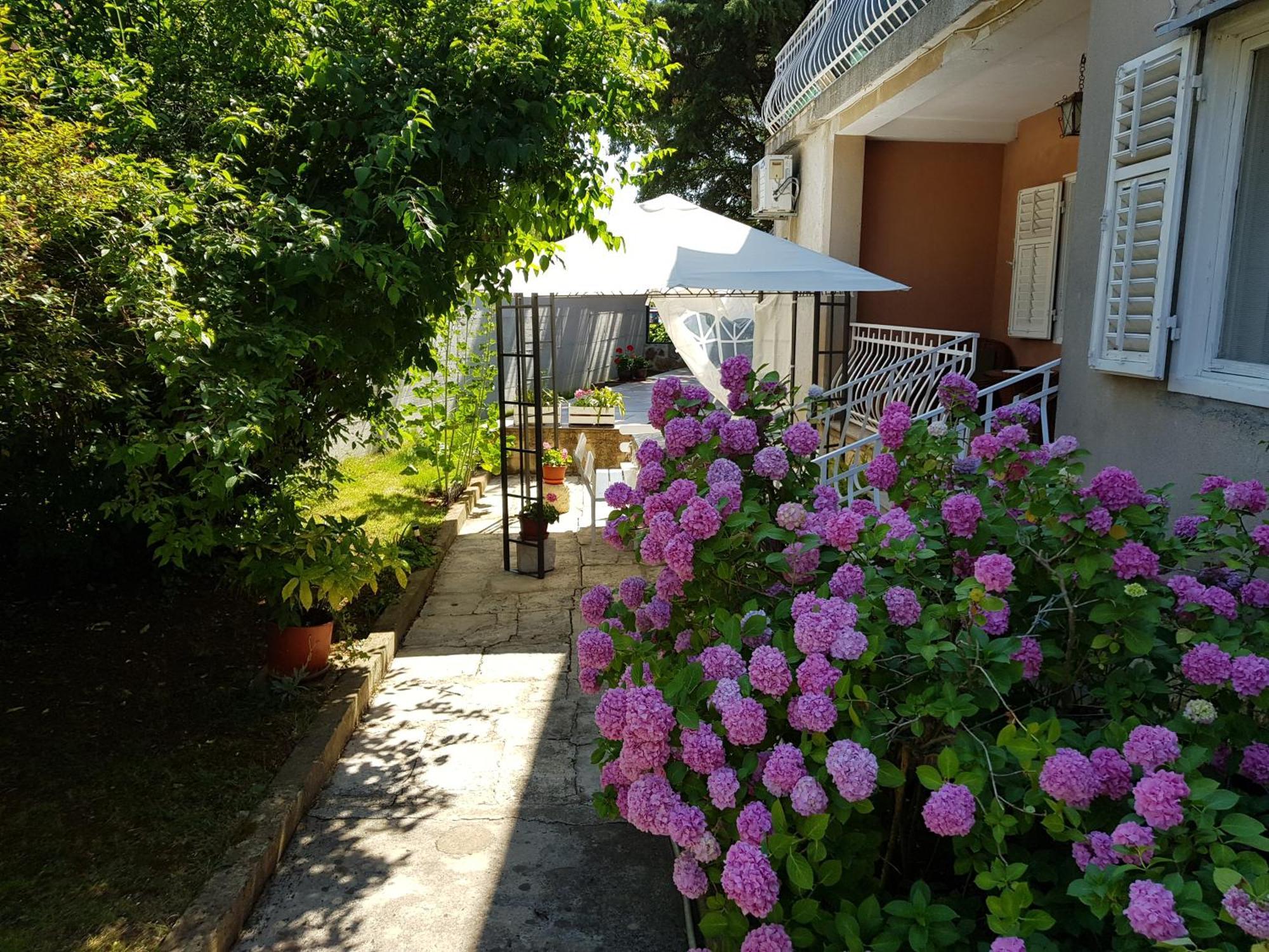 Renata Mare Apartments Rovinj Exterior photo